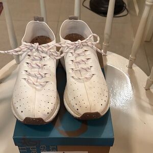 OTBT White Sneakers with Brown Accents